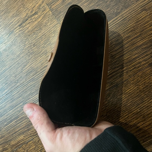Brand new authentic ray bans brown sunglasses/eyeglasses case - Picture 3 of 3